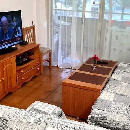 Marathon Center Near Port Aventura Appartement Salou